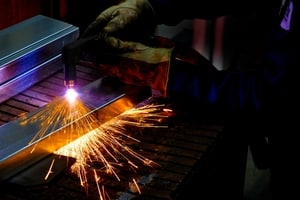 Cutting carbon steel