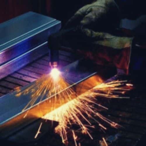 plasma cutter cutting welds